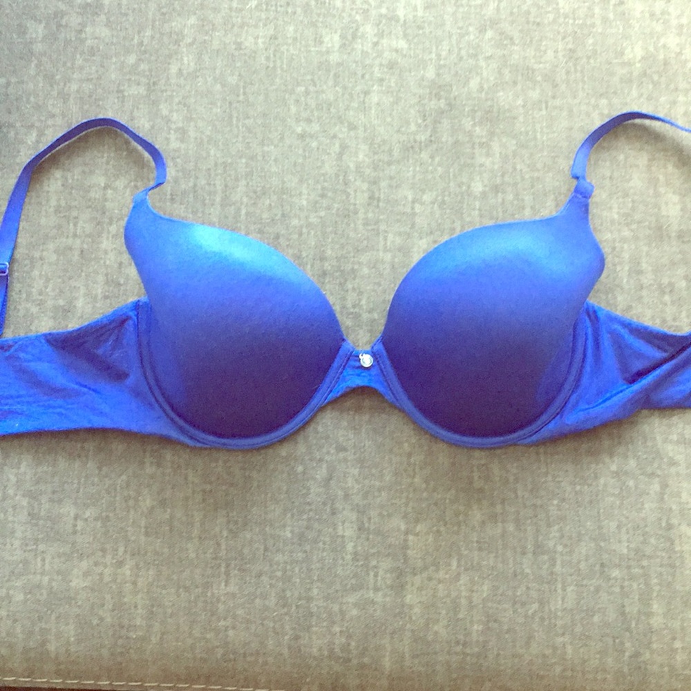 Blue Victoria’s Secret Bra!